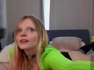 evangel1ne's Live Sex Cam Show