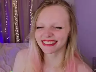 evangel1ne's Live Sex Cam Show