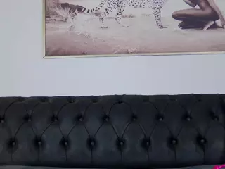 Tania44b's Live Sex Cam Show