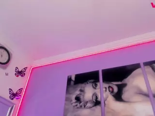 Violete-cutte's Live Sex Cam Show