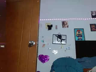 saray-extrovert's Live Sex Cam Show