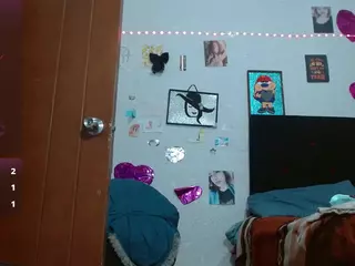 saray-extrovert's Live Sex Cam Show