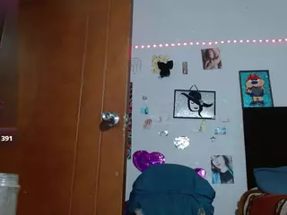 saray-extrovert's Live Sex Cam Show