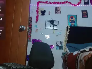 saray-extrovert's Live Sex Cam Show