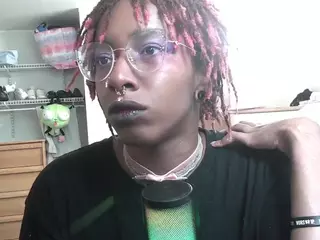 blxcklicorice's Live Sex Cam Show