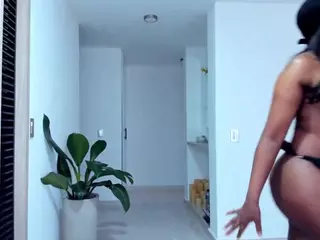 ebonydreamiin's Live Sex Cam Show