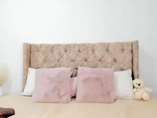 AuroraDurand's Live Sex Cam Show