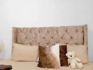 AuroraDurand's Live Sex Cam Show