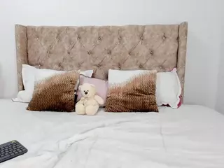 AuroraDurand's Live Sex Cam Show