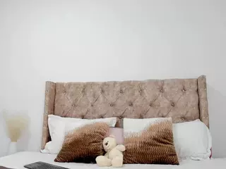 AuroraDurand's Live Sex Cam Show