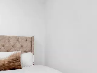 AuroraDurand's Live Sex Cam Show