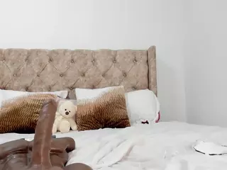 AuroraDurand's Live Sex Cam Show
