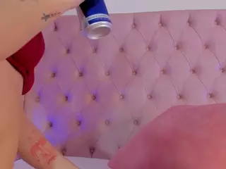 lucy-vega's Live Sex Cam Show