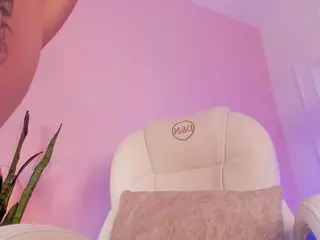 lucy-vega's Live Sex Cam Show