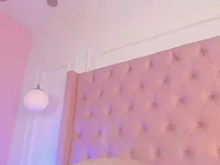 lucy-vega's Live Sex Cam Show