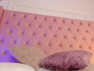 lucy-vega's Live Sex Cam Show