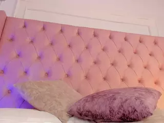 lucy-vega's Live Sex Cam Show