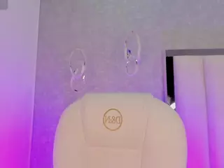 lucy-vega's Live Sex Cam Show