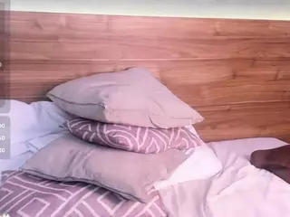 violett-gomez's Live Sex Cam Show
