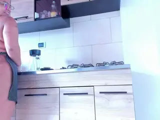 iriss-25's Live Sex Cam Show