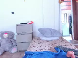 iriss-25's Live Sex Cam Show