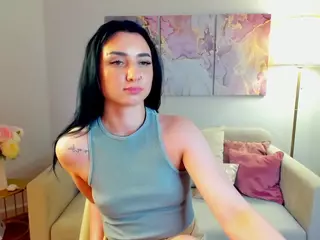 LinaVishi's Live Sex Cam Show