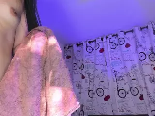 Dannaferrer's Live Sex Cam Show