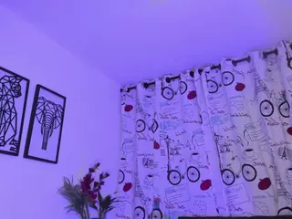 Dannaferrer's Live Sex Cam Show