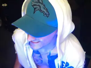 AntiSocialButterf1y's Live Sex Cam Show