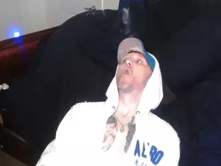 AntiSocialButterf1y's Live Sex Cam Show