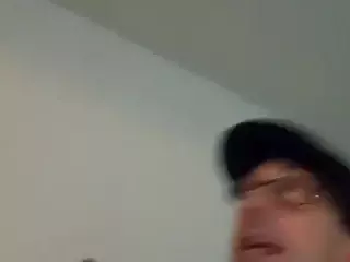 cumzzz2012's Live Sex Cam Show