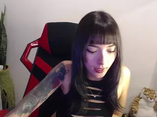 Linlin's Live Sex Cam Show