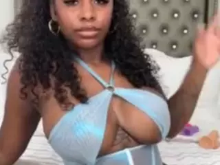 Rayne Carter's Live Sex Cam Show