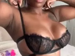 Rayne Carter's Live Sex Cam Show