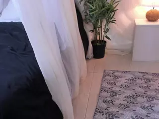 Melanie Miller's Live Sex Cam Show