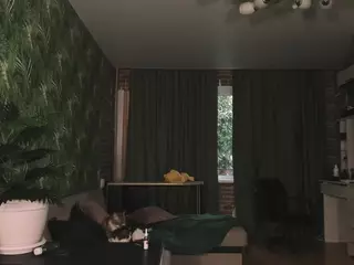 MiraYoung's Live Sex Cam Show
