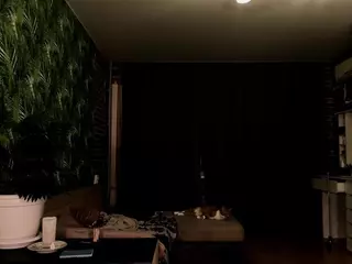 MiraYoung's Live Sex Cam Show