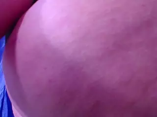 Natural Big Boobs's Live Sex Cam Show