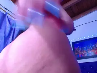 Natural Big Boobs's Live Sex Cam Show