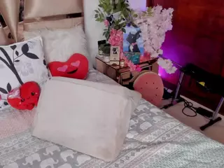 Nikole66_'s Live Sex Cam Show