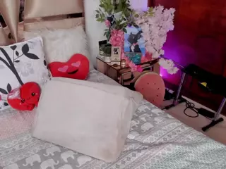 Nikole66_'s Live Sex Cam Show