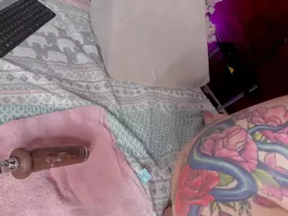 Nikole66_'s Live Sex Cam Show