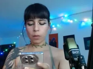 Shy-katty's Live Sex Cam Show