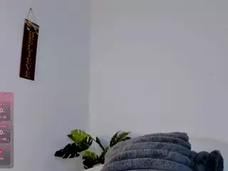 Violet's Live Sex Cam Show