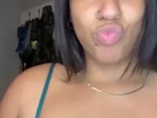 Ceecee's Live Sex Cam Show