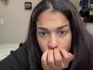 Ceecee's Live Sex Cam Show