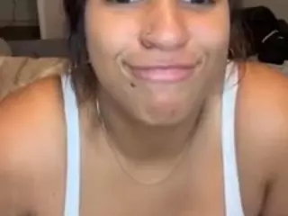 Ceecee's Live Sex Cam Show