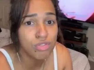 Ceecee's Live Sex Cam Show