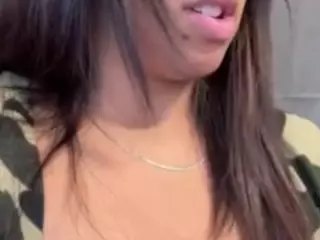 Ceecee's Live Sex Cam Show