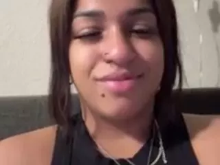 Ceecee's Live Sex Cam Show